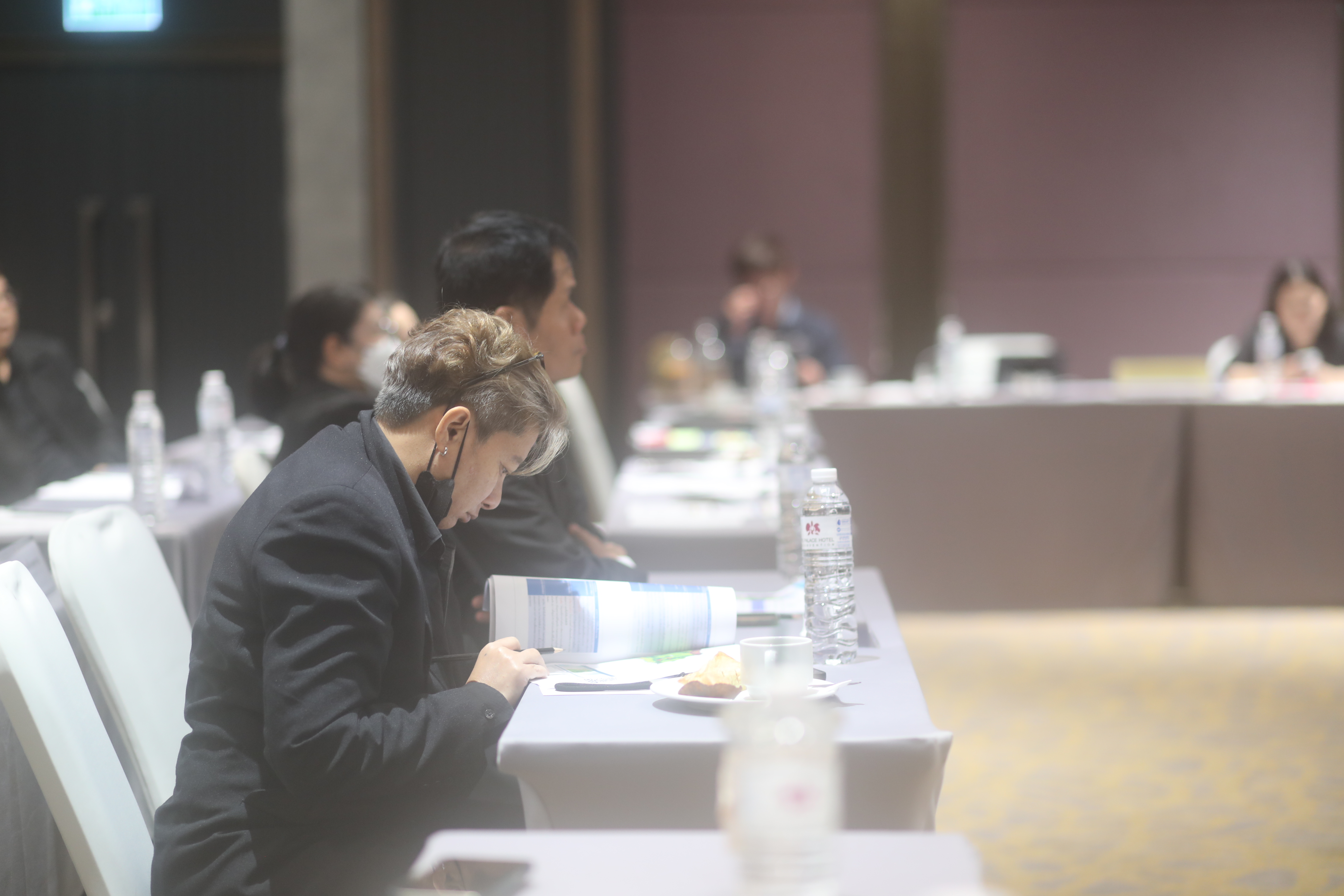 title - ส.ป.ก. ร่วมประชุมการนำเสนอรายงานติดตาม ตรวจสอบ และประเมินผลการใช้ที่ดินของประเทศไทยให้เหมาะสมกับสภาพที่ดินและศักยภาพที่ดิน ภาคตะวันออกเฉียงเหนือ